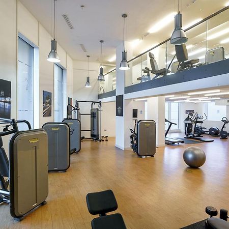 Stylish Fully-Equipped One Bedroom Apartment With Extra Sofa Bed, Free Secure Parking, Onsite Gym, 24Hr Security & Concierge Londra Esterno foto
